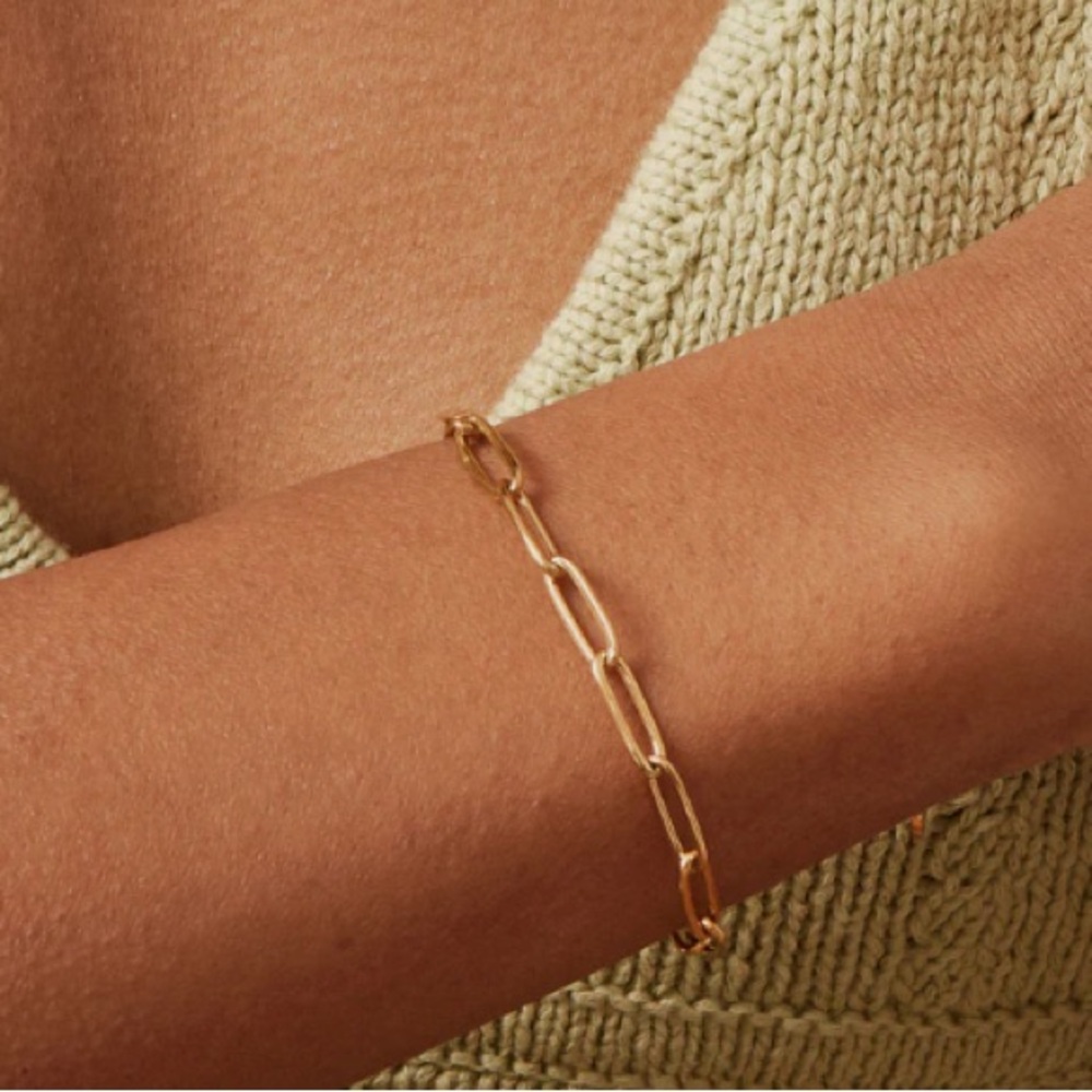 NIB Twenty Compass Paper Clip Chain Bracelet - Picture 3 of 5